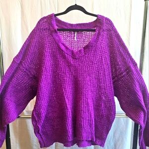 Free People V-Neck Sweater in Vibrant Purple Magenta 067